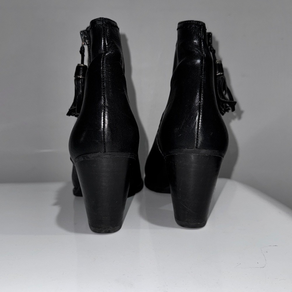 Stuart Weitzman Black Leather Tassel Side Zip Ankle Booties Block Heel Size 7 - Picture 4 of 12